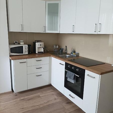Stylovy Apartman Zemplinska Прешов Экстерьер фото